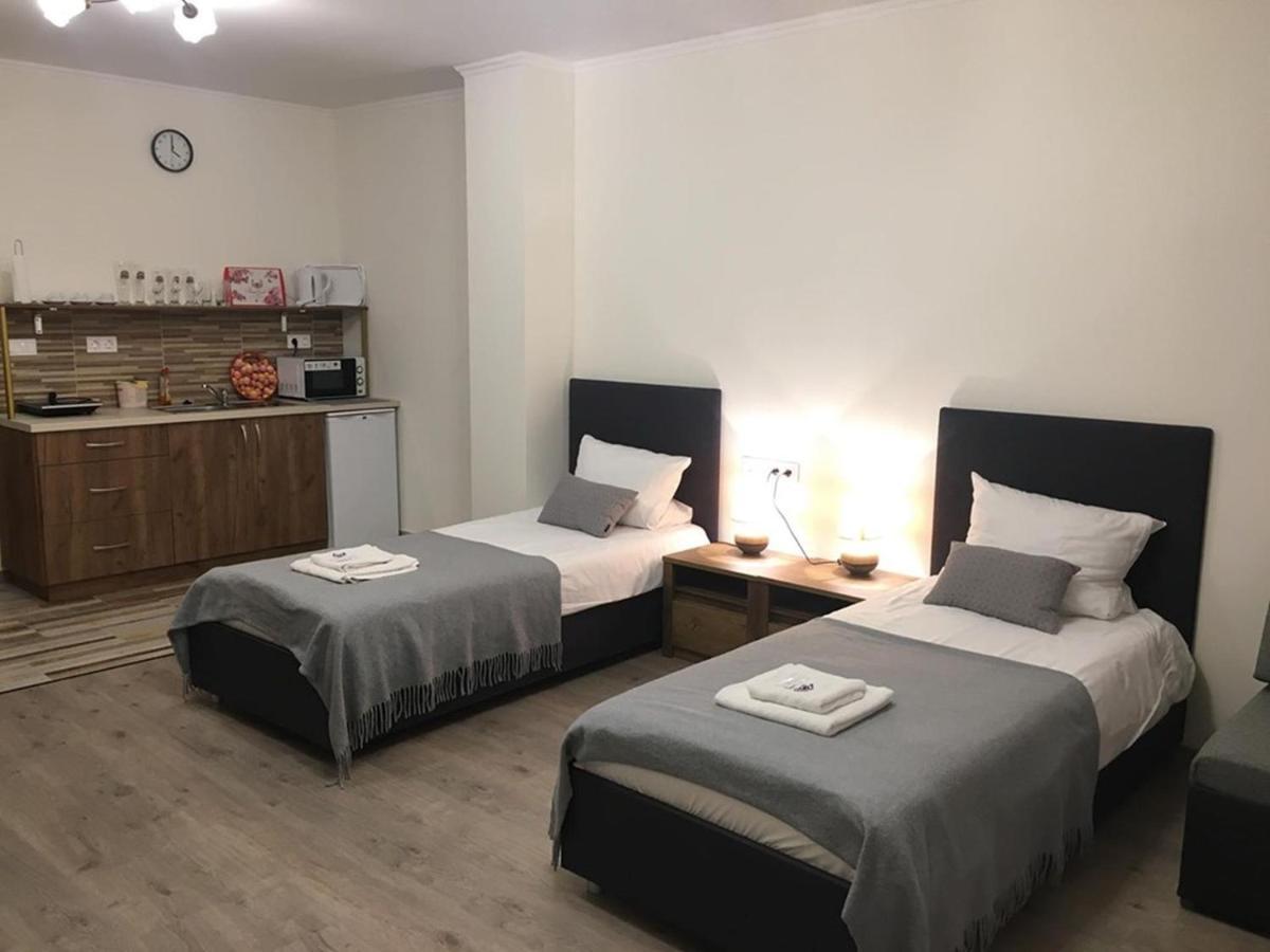 Aranykorona Apartmanhaz Miskolc Exterior photo